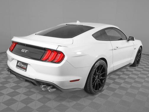 Oxford White 2023 Ford Mustang GT Premium
