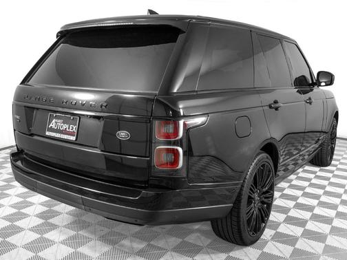 Santorini Black Metallic 2022 Land Rover Range Rover P525 Westminster