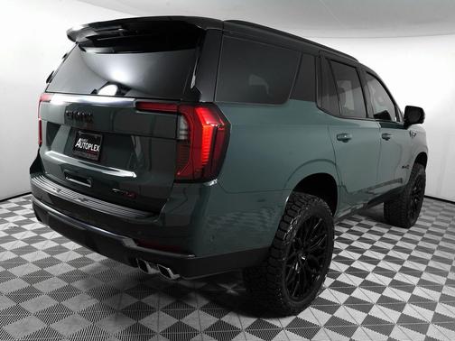 Midnight Pine 2025 GMC Yukon 4WD AT4