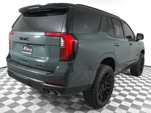 Midnight Pine 2025 GMC Yukon 4WD AT4