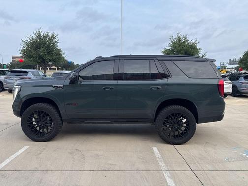 Midnight Pine 2025 GMC Yukon 4WD AT4
