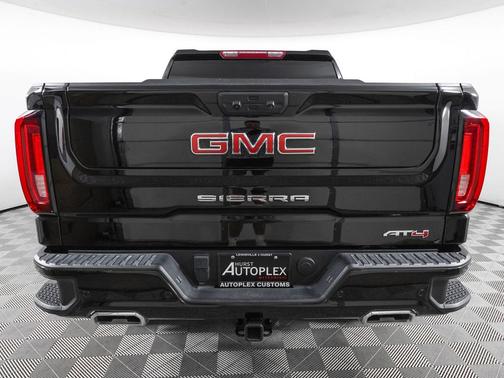 Onyx Black 2025 GMC Sierra 1500 AT4