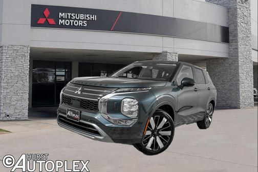Graphite Gray 2026 Mitsubishi Outlander SE S-AWC
