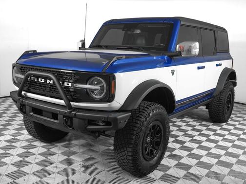 Lightning Blue Metallic 2021 Ford Bronco First Edition