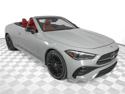 MANUFAKTUR Alpine Grey Metallic 2024 Mercedes-Benz CLE 300 4MATIC Cabriolet