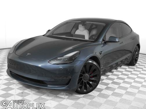Midnight Silver Metallic 2023 Tesla Model 3 Performance