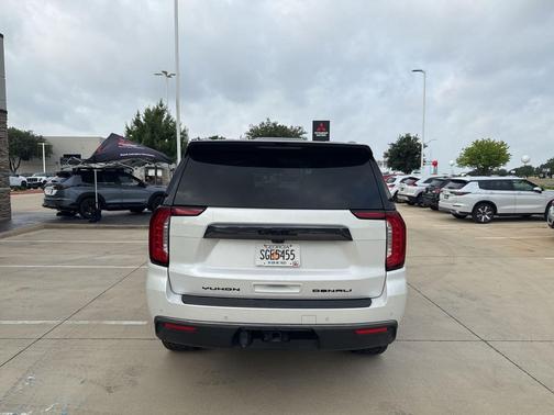 White Frost Tricoat 2023 GMC Yukon Denali Ultimate