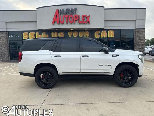 White Frost Tricoat 2023 GMC Yukon Denali Ultimate