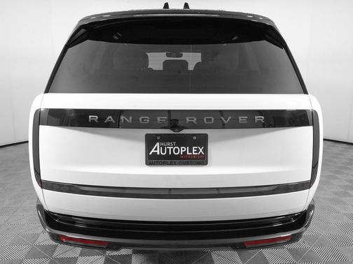 Fuji White 2025 Land Rover Range Rover P530 SE