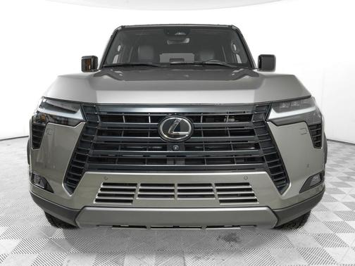 Atomic Silver 2024 Lexus GX 550 Overtrail+