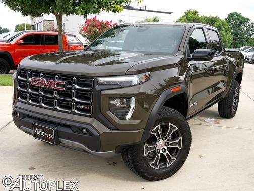 Deep Bronze Metallic 2024 GMC Canyon AT4