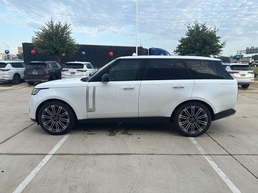 White 2023 Land Rover Range Rover Autobiography