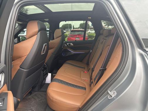 Frozen Pure Grey Metallic 2025 BMW X5 M Base