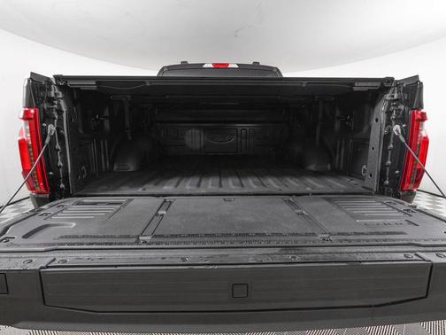 Agate Black Metallic 2024 Ford F-150 XLT