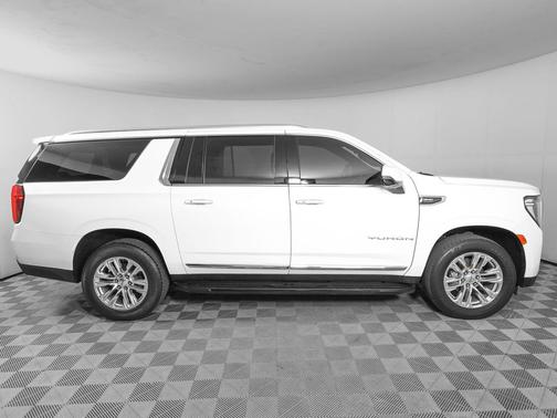 Summit White 2022 GMC Yukon XL SLT