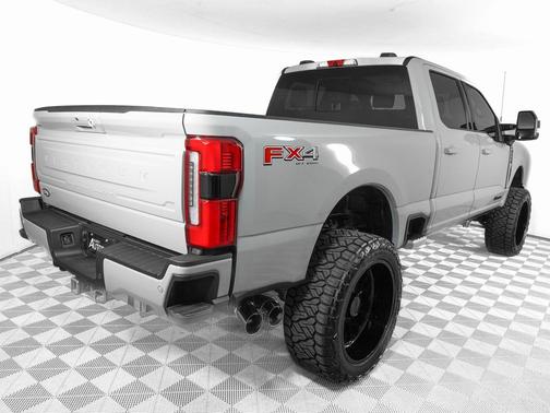 Avalanche 2026 Ford F-250 Platinum