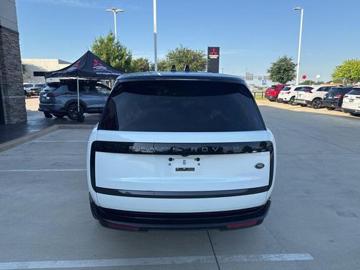 2023 Land Rover Range Rover P400 SE