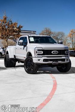 Avalanche 2026 Ford F-450 Platinum