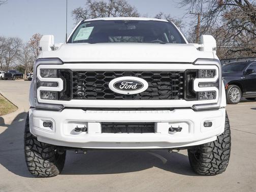 Oxford White 2026 Ford F-450 Lariat