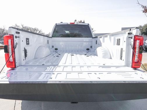 Oxford White 2026 Ford F-450 Lariat