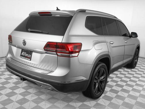 Reflex Silver Metallic 2019 Volkswagen Atlas 3.6L SEL