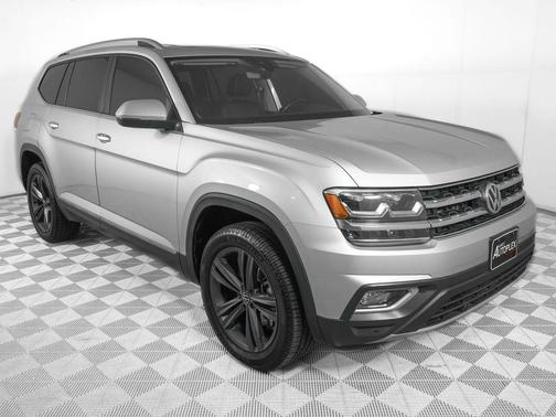 Reflex Silver Metallic 2019 Volkswagen Atlas 3.6L SEL
