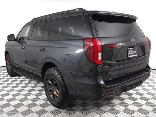 Dark Matter Gray Metallic 2025 Ford Expedition Tremor
