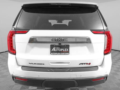 Summit White 2023 GMC Yukon 4WD AT4