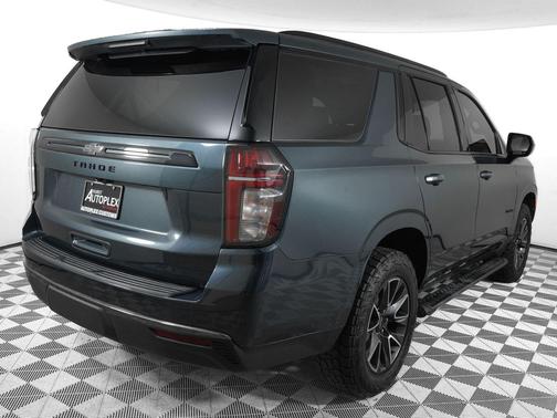 Shadow Gray Metallic 2021 Chevrolet Tahoe 4WD Z71