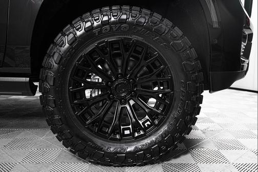Onyx Black 2026 GMC Yukon Denali
