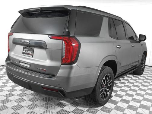 Sterling Metallic 2023 GMC Yukon 4WD AT4