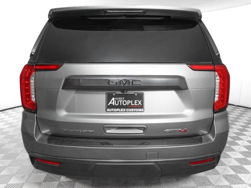 Sterling Metallic 2023 GMC Yukon 4WD AT4