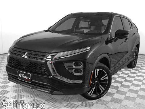 Labrador Black Pearl 2023 Mitsubishi Eclipse Cross SEL
