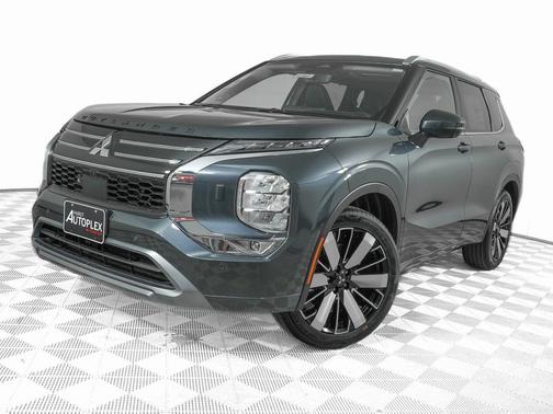 Graphite Gray 2026 Mitsubishi Outlander SEL S-AWC