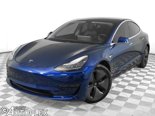 Deep Blue Metallic 2019 Tesla Model 3 Long Range