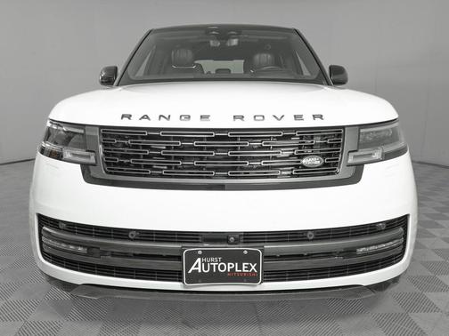Fuji White 2025 Land Rover Range Rover P530 SE