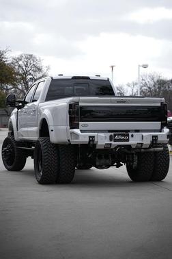 Avalanche 2026 Ford F-450 Platinum