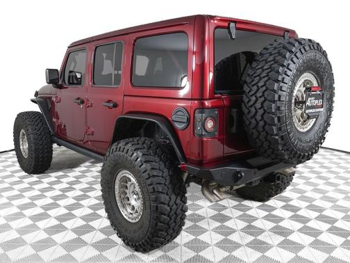 Snazzberry Pearlcoat 2022 Jeep Wrangler Unlimited Rubicon 392