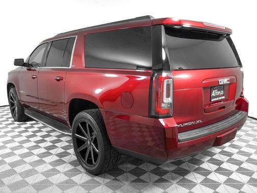 Crimson Red Tintcoat 2019 GMC Yukon XL SLT