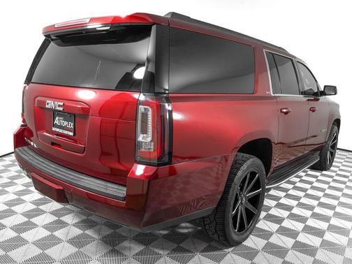 Crimson Red Tintcoat 2019 GMC Yukon XL SLT
