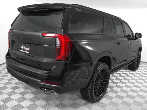 Onyx Black 2026 GMC Yukon XL Denali Ultimate