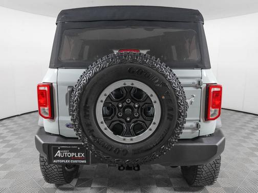 Cactus Gray 2023 Ford Bronco Base