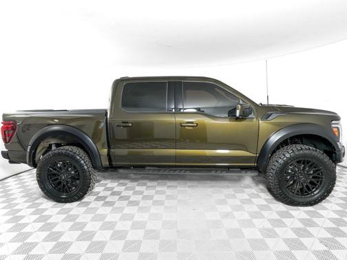 Shelter Green 2026 Ford F-150 Raptor