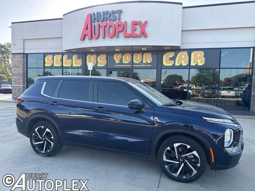 Cosmic Blue 2023 Mitsubishi Outlander SP