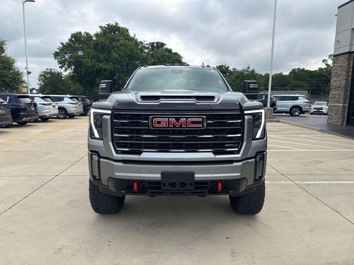 Sterling Metallic 2024 GMC Sierra 2500 AT4