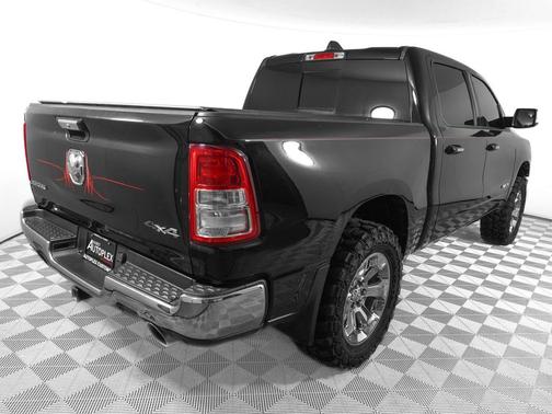 Diamond Black Crystal Pearlcoat 2019 RAM 1500 Big Horn