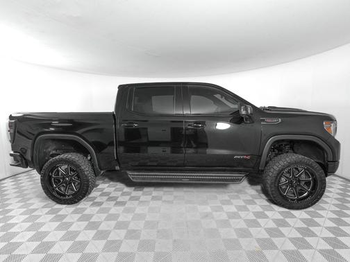 Onyx Black 2021 GMC Sierra 1500 AT4