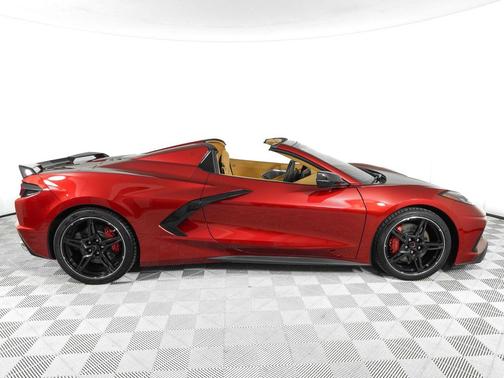Red Mist Metallic Tintcoat 2023 Chevrolet Corvette Stingray w/3LT