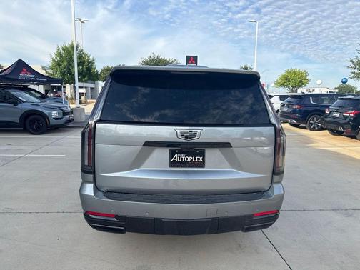 Argent Silver Metallic 2025 Cadillac Escalade Sport
