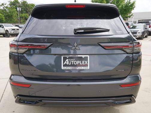 Gray 2026 Mitsubishi Outlander LE S-AWC